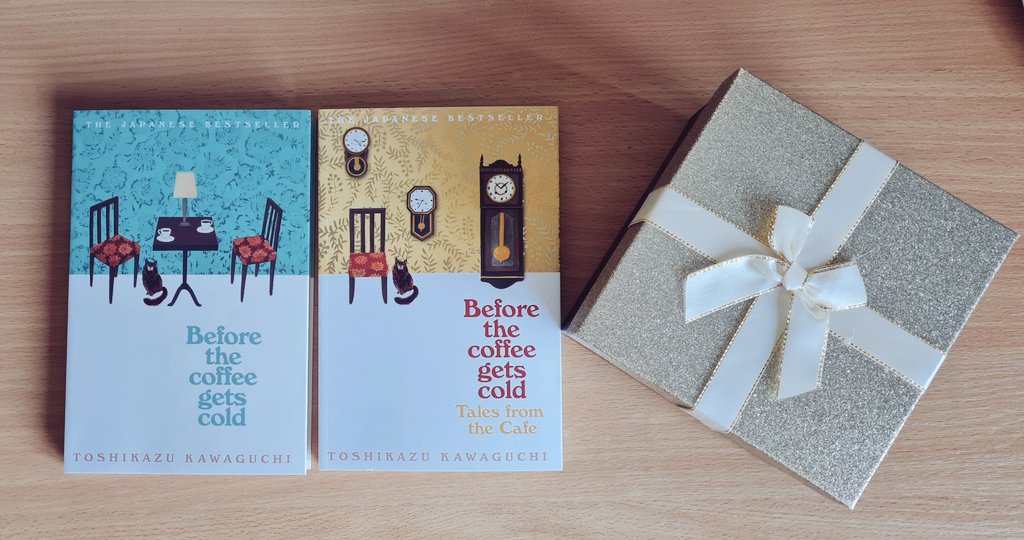 MoonieJoonieee's tweet photo. I got the sequel for Christmas so time to put in my rec! Joonie, this book has interlinked short stories set in a cafe where a single seat can make you travel back in time! It's mundane but a little magical, like reading a Ghibli film!
#DifferentCoversDifferentColors
#BookRkive https://t.co/6Ujg4CEABs
