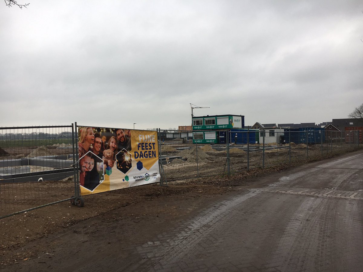 35 woningen Cluster IV Venray. Fijne feestdagen allemaal. 10 januari 2022 bouwen wij weer verder <a href="/BouwmijJanssen/">Bouwmij Janssen</a>