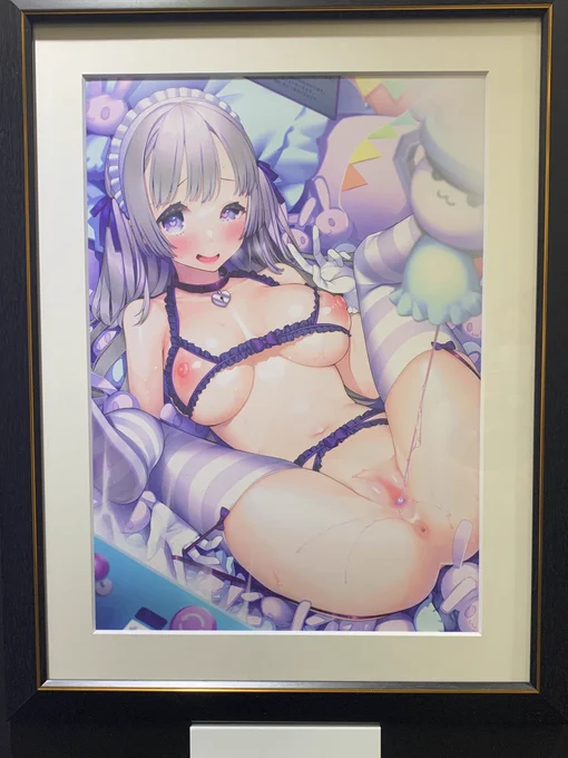 複製原画として印刷されたイラスト全部綺麗でした👏
特に2枚目のネオンのやつはネオン感がマシマシになってて良かったですね…! 