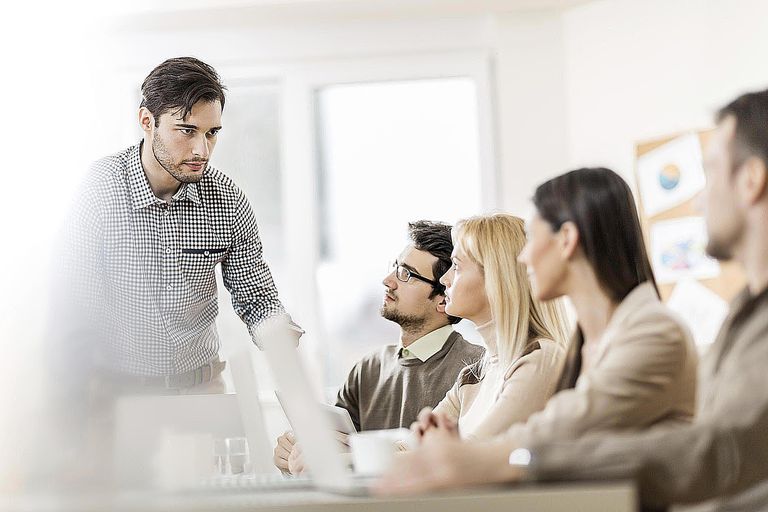 What is group think. «groupthink» яниса. Эффект группового мышления. What is group think. What are stereotypes.