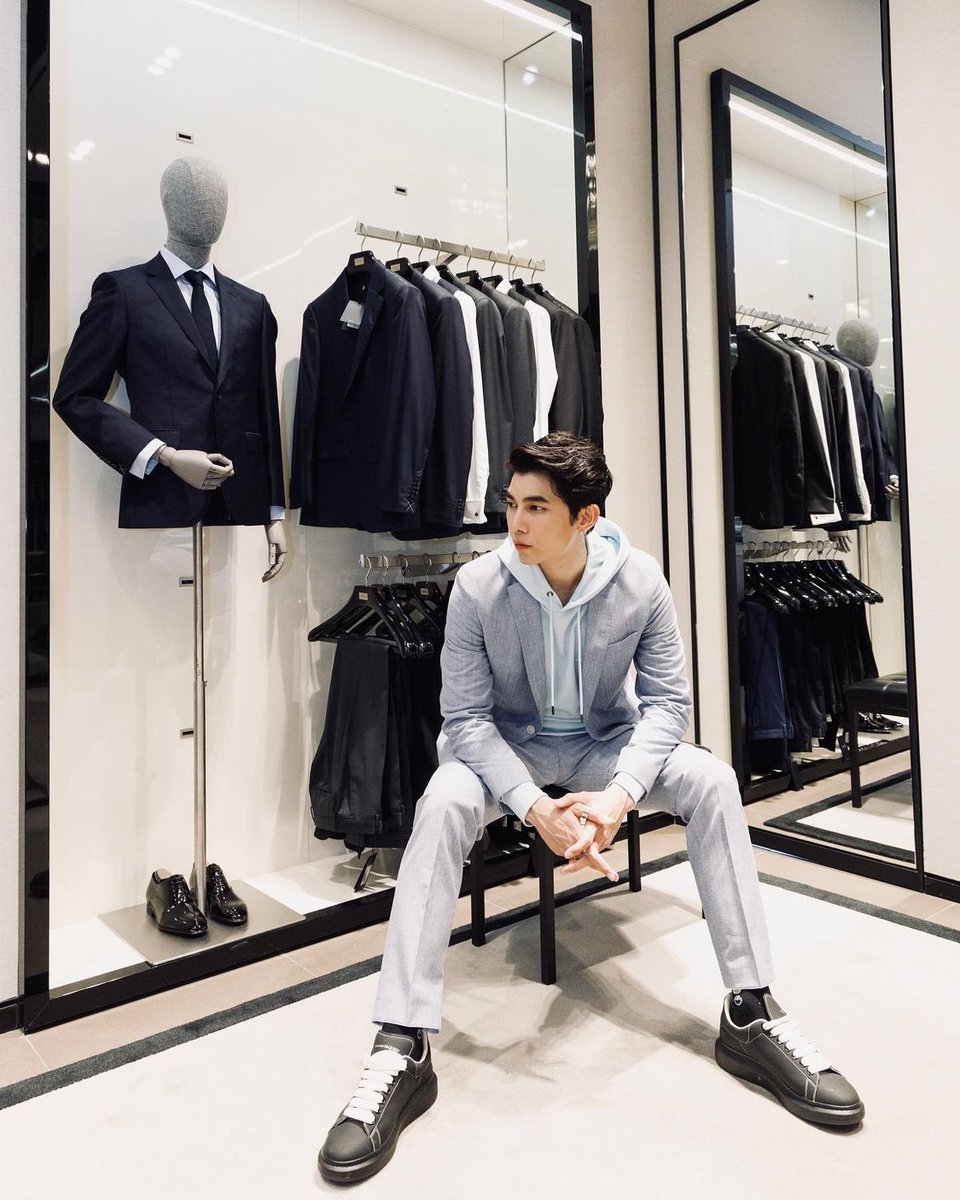 hourlymsuppasit's tweet image. INSTAGRAM POST UPDATE | mewsuppasit

“🎄 @boss
#ThisIsBOSS”

@MSuppasit  #MewSuppasit  #มิวศุภศิษฏ์ #Before430