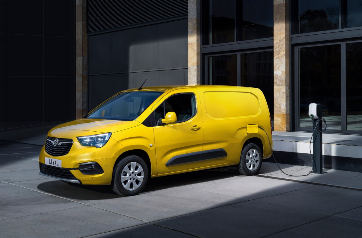 VauxhallPR's tweet photo. On the first day of Christmas, @Vauxhall sent to you the all-new #ComboE van. With a range of up to 171 miles from a single charge, the #FullElectric Combo-e is the ideal companion for business and private users after a zero-emissions van. 👉https://t.co/V4x19fOAw5 https://t.co/4NsxcWeCf4