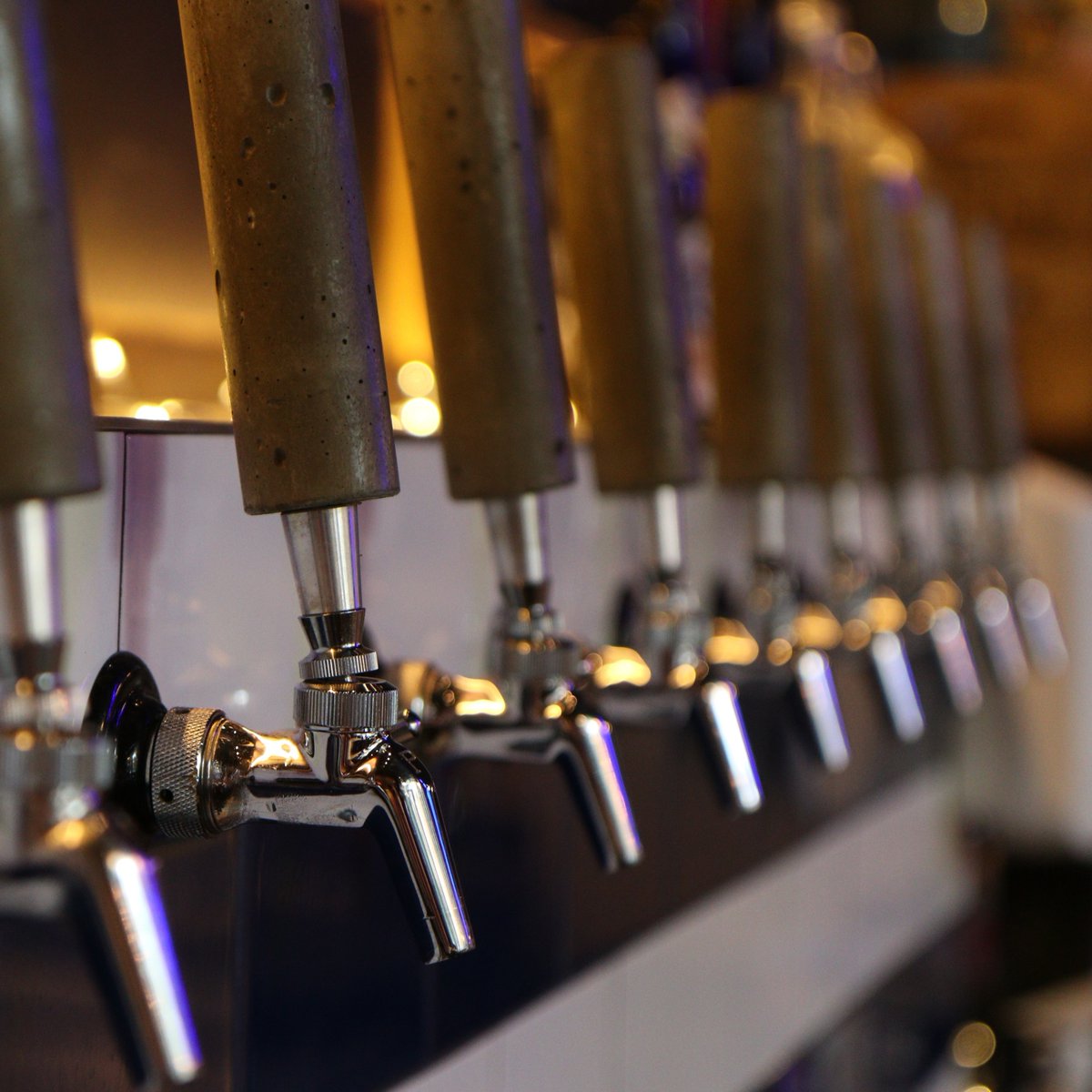 From all of us at Beer Hawk, we wish you a happy Christmas. We look forward to sharing a beer with you in the New Year. See you soon.