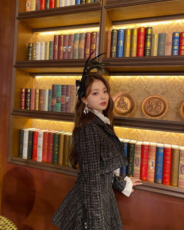 xolovenaa's tweet photo. Kalo liat mijin shadow beauty alias Lee nagyung mirip mba Dirga ga sih? https://t.co/0HQ6tqm1W3