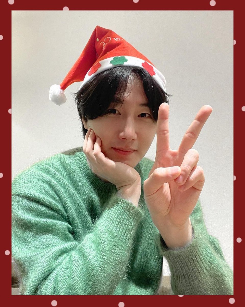 1lwoolies's tweet photo. Merry Christmas to Our Oppa Ilwoo and 1lwoolies 😍😘

#jungilwoo #jilwww
#jungilwoomyanmarfan
#1lwooliesmyanmar https://t.co/6oD2XSp7Ue