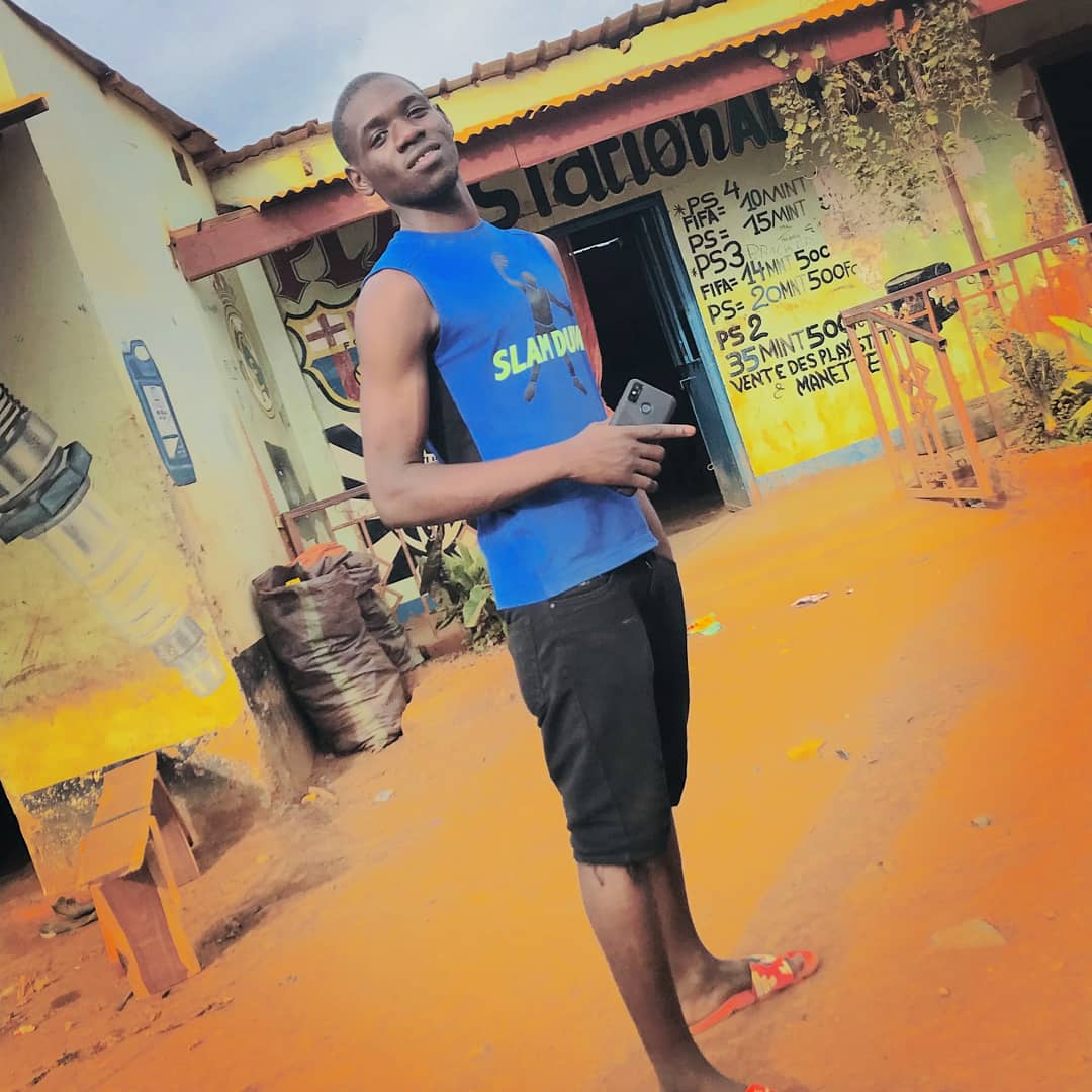 cedrickbajika33's tweet image. Détenteur