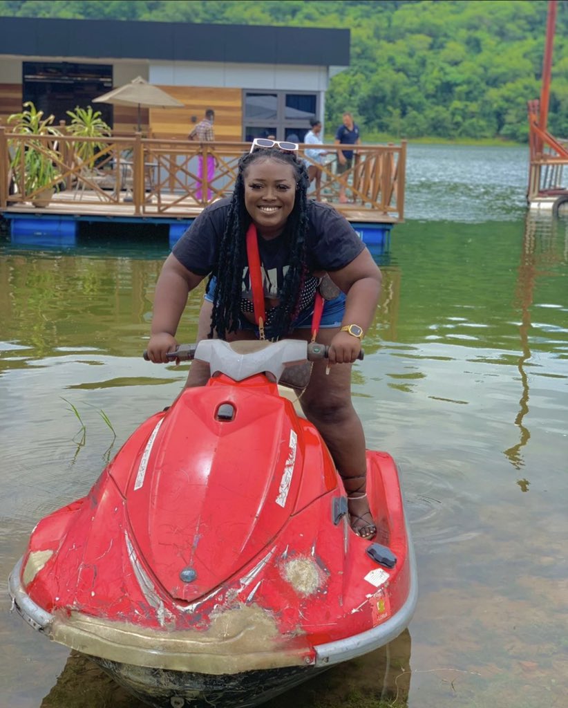 KwameOppongAF's tweet photo. Happy Birthday @verrah_xx 💕🎉🎊🎂 Coming into this space can’t be regretted. Keep the fire up and keep being you cos it’s lovely! Enjoy the year ahead. 

#HappyBirthday #TeamiSel https://t.co/auwSp4Dx1c