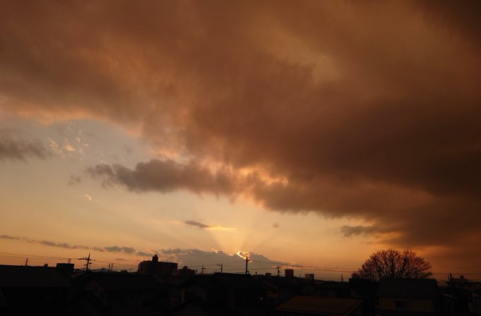 冬の空のtwitterイラスト検索結果 古い順