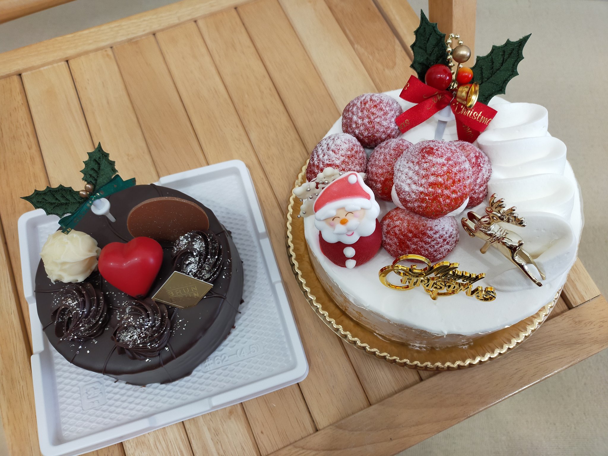 تويتر 球ちゃん على تويتر Merry Xmas クリスマスケーキが 2つも ӧvӧ 本日はカロリー無視 笑 ブランブリュン コカルド クリスマスケーキ T Co Jnkiub2n0c تويتر 球ちゃん على تويتر Merry Xmas クリスマスケーキが 2つも ӧvӧ 本日はカロリー無視 笑 ブランブリュン コカルド クリスマスケーキ T Co Jnkiub2n0c