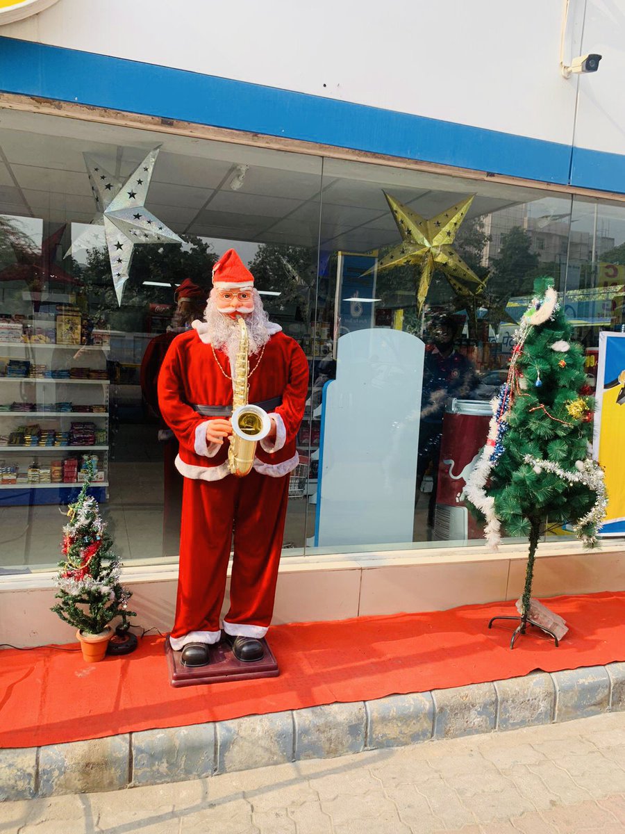 BPCL ARB DELHI (@arbbpcl) on Twitter photo In&Out stores celebrate #Christmas2021 #Festivities. Let the Christmas spirit thrive.
Fuel & Shop <a href="/DelhiBpclRetail/">BPCLDelhiRetail Territory</a>.
<a href="/BPCLimited/">Bharat Petroleum</a> <a href="/subhankarRcgc/">Subhankar Sen</a> <a href="/RajivDu46133963/">Rajiv Dutta</a> <a href="/Pankajmotirama1/">Pankajmotiramani</a> <a href="/Kshitij1404/">KshitijM</a> In&Out stores celebrate #Christmas2021 #Festivities. Let the Christmas spirit thrive.
Fuel & Shop <a href="/DelhiBpclRetail/">BPCLDelhiRetail Territory</a>.
<a href="/BPCLimited/">Bharat Petroleum</a> <a href="/subhankarRcgc/">Subhankar Sen</a> <a href="/RajivDu46133963/">Rajiv Dutta</a> <a href="/Pankajmotirama1/">Pankajmotiramani</a> <a href="/Kshitij1404/">KshitijM</a>