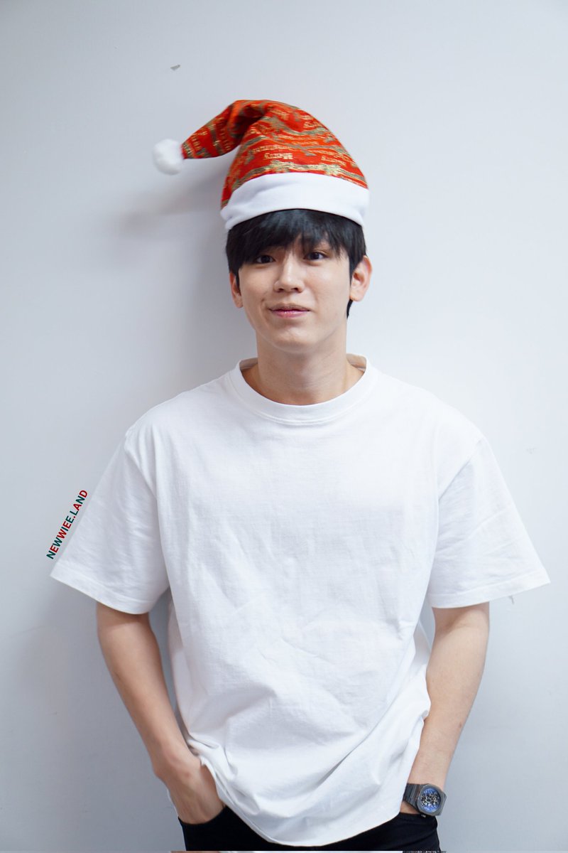 newwieeland_FC's tweet photo. ᎷᎬᎡᎡᎽ ᏟᎻᎡᏆᏚᎢᎷᎪᏚ 
#ฮันนี่ #โพก้า 🎄💝🧑🏻‍🎄

#Newwiee (2/3) https://t.co/ckklGdPZlr
