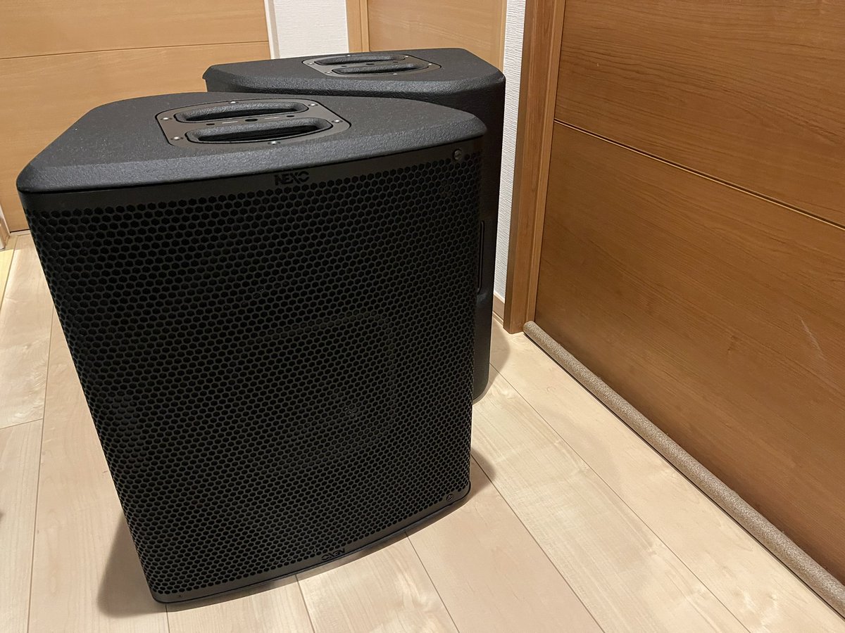Earth_posc's tweet photo. I've got more power… #earthsound #nexo #p12 #mynewgear https://t.co/KhM8sdglPL