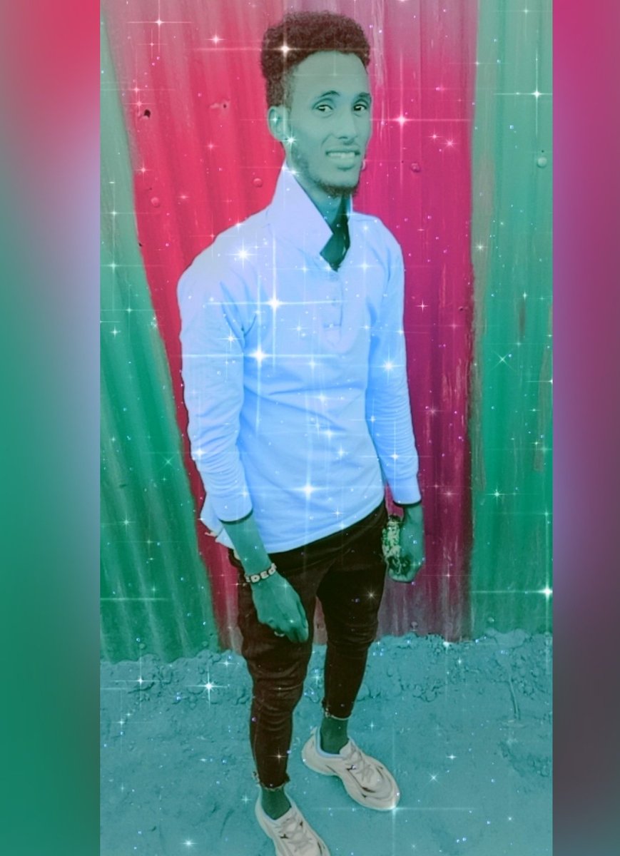 AbdullahiCade20's tweet photo. Barqo WANAGSAN FRNDS https://t.co/2vet0wjJh4