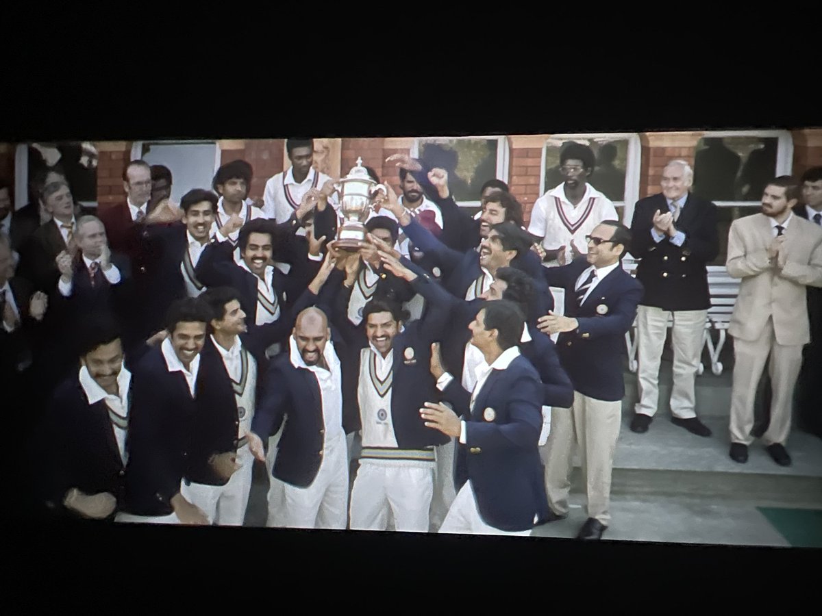 Yug_Purush11's tweet photo. #movie83 is one of the best cinema of #2021 people will love to watch more than once, ever character portrayed so well @TripathiiPankaj  did his job so well just loved it. @RanveerOfficial  @therealkapildev don't have any difference everything seems real. https://t.co/IyCR24cAYD