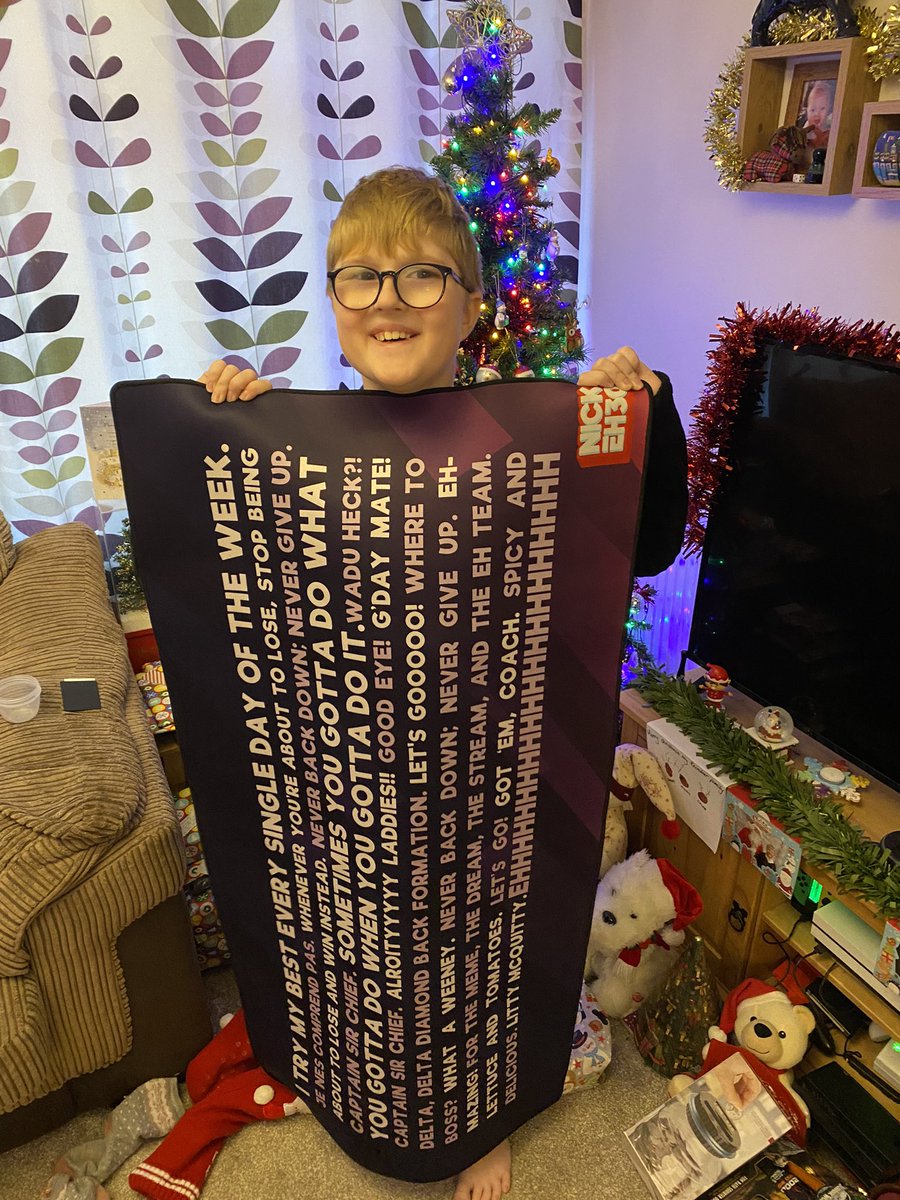 HortonRA's tweet photo. @NickEh30 👀 look what 🎅🏻 left under our Christmas tree 🎄 in Scotland 🏴󠁧󠁢󠁳󠁣󠁴󠁿 this morning!! Two very happy boys! Merry Christmas from our house to yours! X https://t.co/xdc6Q5jmPl