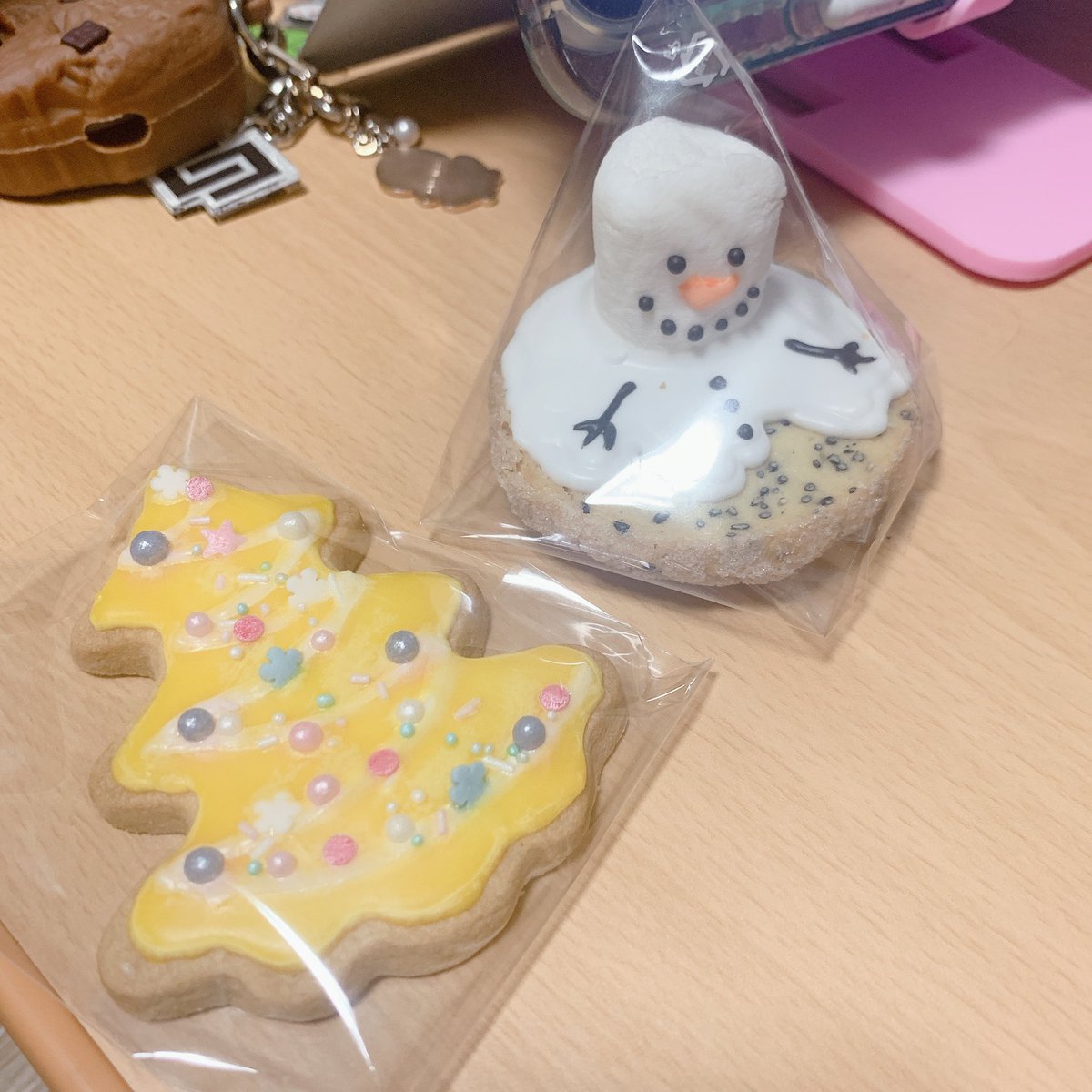 991216ifyou's tweet photo. 메리 크리스마스 🎄 ⛄️
땡큐 @HWANIYA0425 
^^ https://t.co/ecsSSUWYOR
