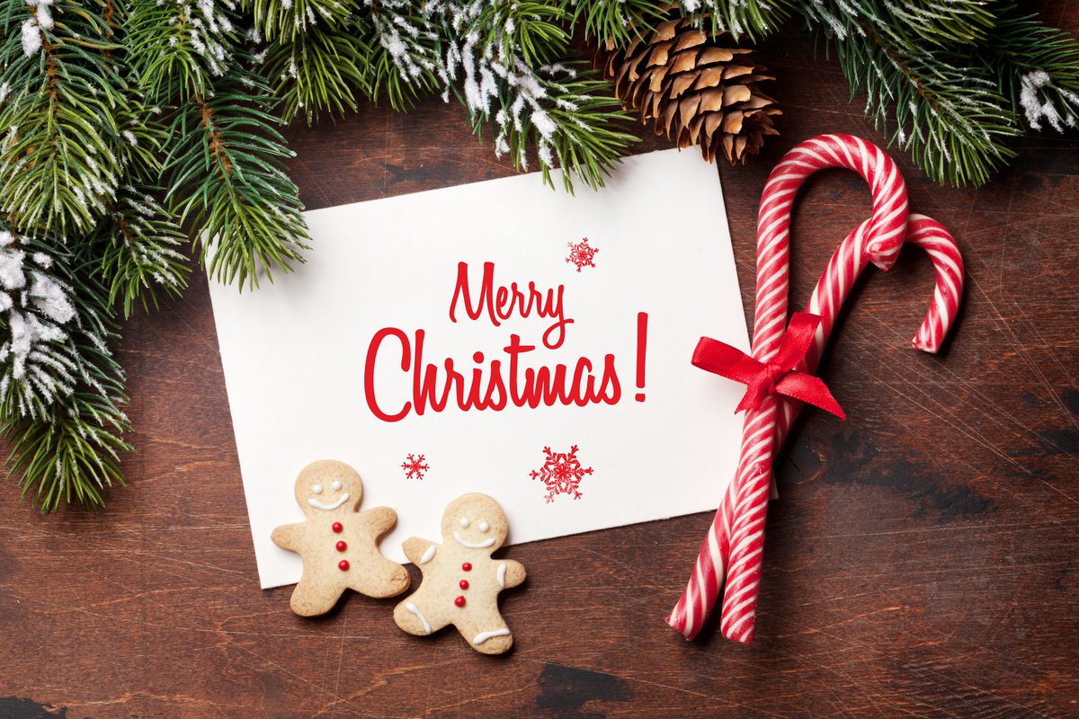 CaribbeanForum's tweet photo. Merry Christmas everyone and a happy and healthy New Year. Hoping 2022 brings us joy, health and slowly gets our lives back to a normal existence pre-Covid. https://t.co/txv4ZaZk4l