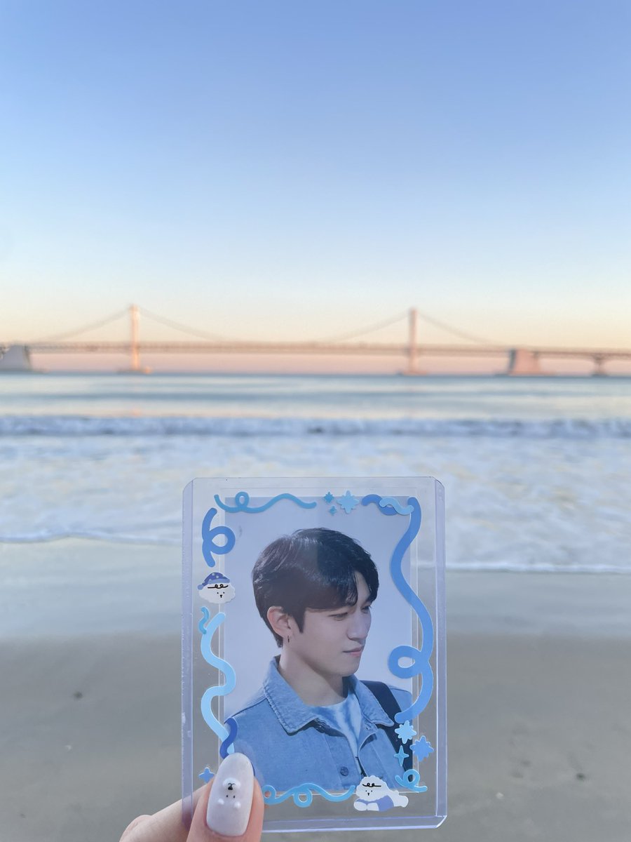 너무예쁜 떵딘...💗
메리크리스마스🎄