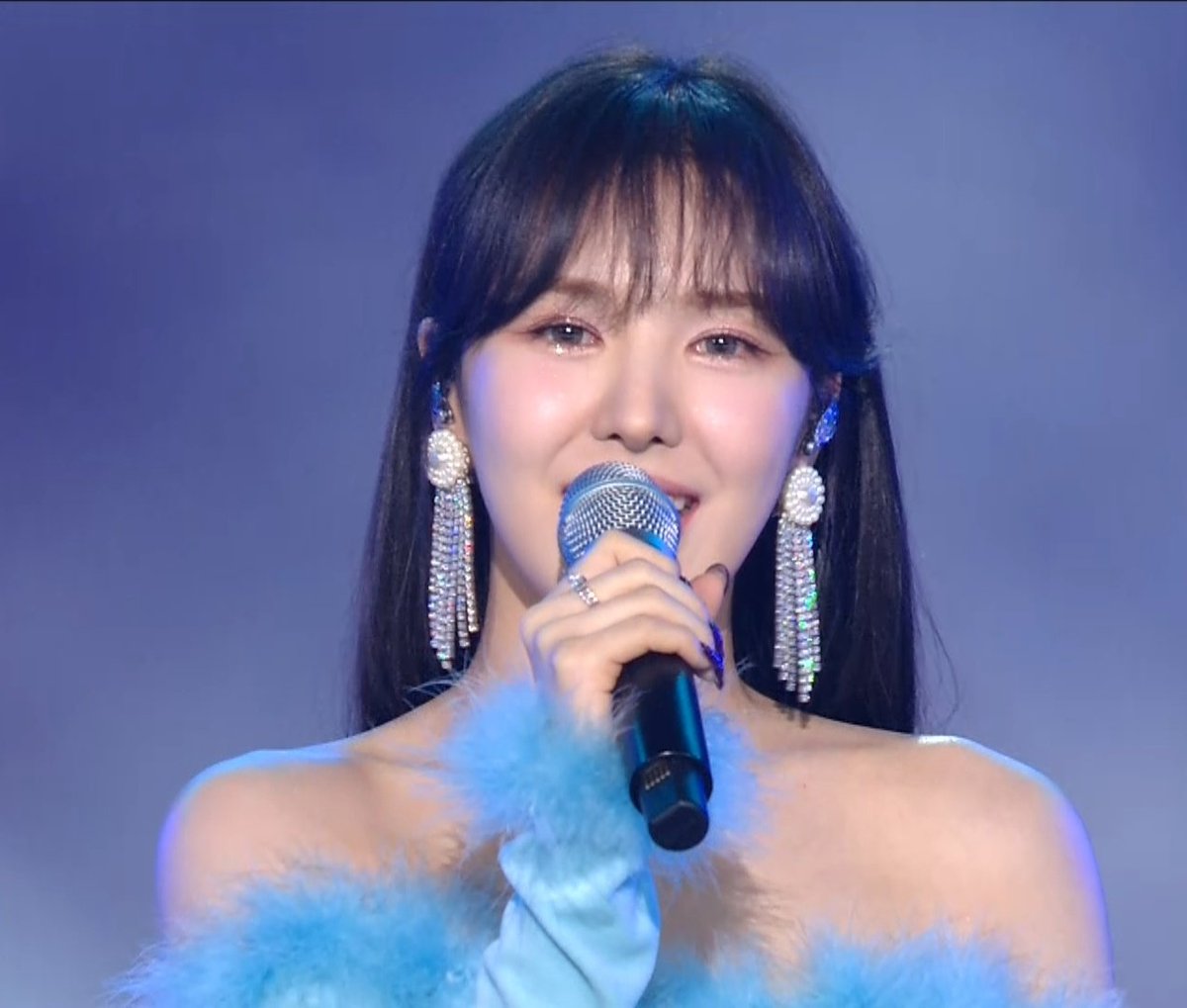WENDYTHAILAND's tweet photo. "Blue is my color" 💙 https://t.co/VUIT3xl7tx