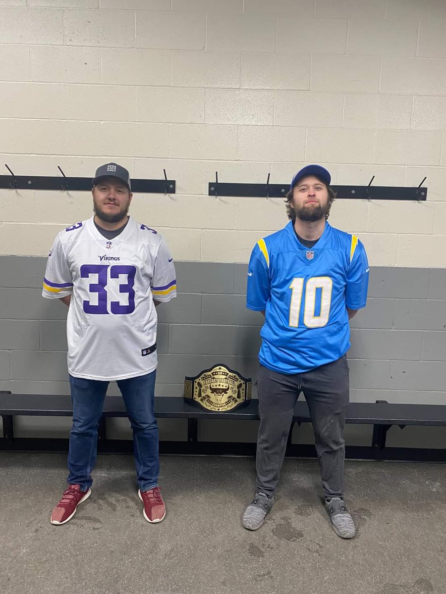 SSPFFL's tweet photo. 🎄MERRY CHAMPIONSHIP! 🎅 

@NickRoss21 😈 v. @CM_GOON ⚡️ https://t.co/QovGuDyhM4