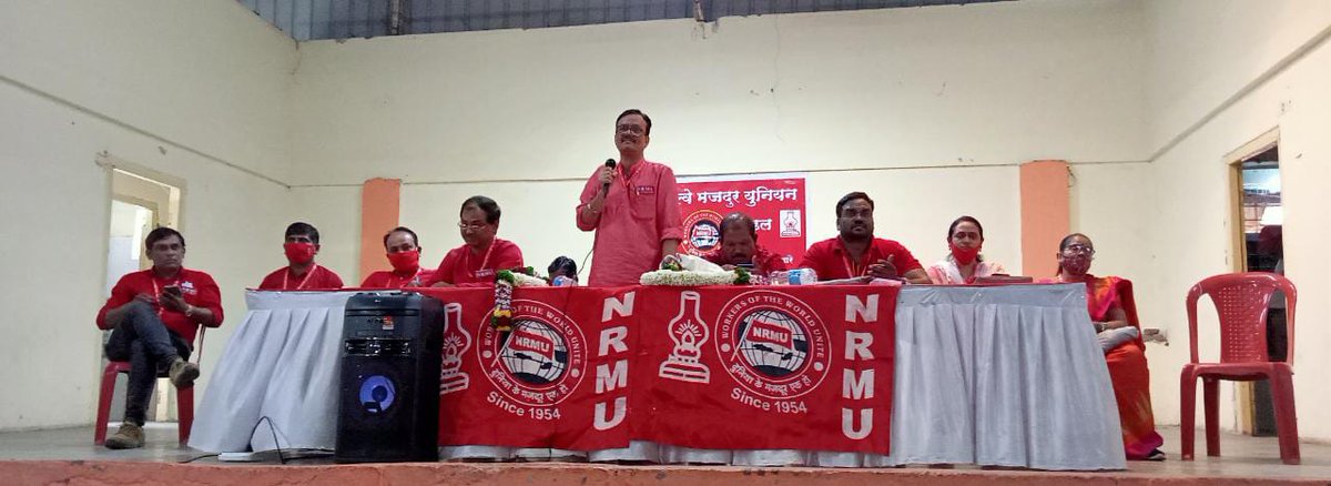 dayanandku's tweet photo. Com. Vivek nair जी के द्वारा education program.... 
#NRMU #railway #educational #centralrailways https://t.co/SD5jnInt54