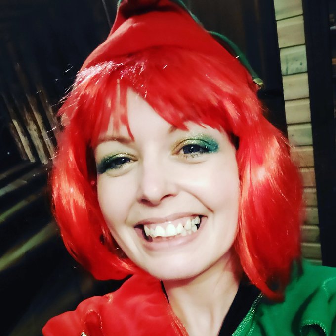 HAPPY CHRISTMAS YA FILTHY ANIMALS!!! https://t.co/MjcjntK7Cb<a href="/tag/scarf"class="tags"><span>#scarf</span></a><a href="/tag/silkscarf"class="tags"><span>#silkscarf</span></a><a href="/tag/otmgag"class="tags"><span>#otmgag</span></a>