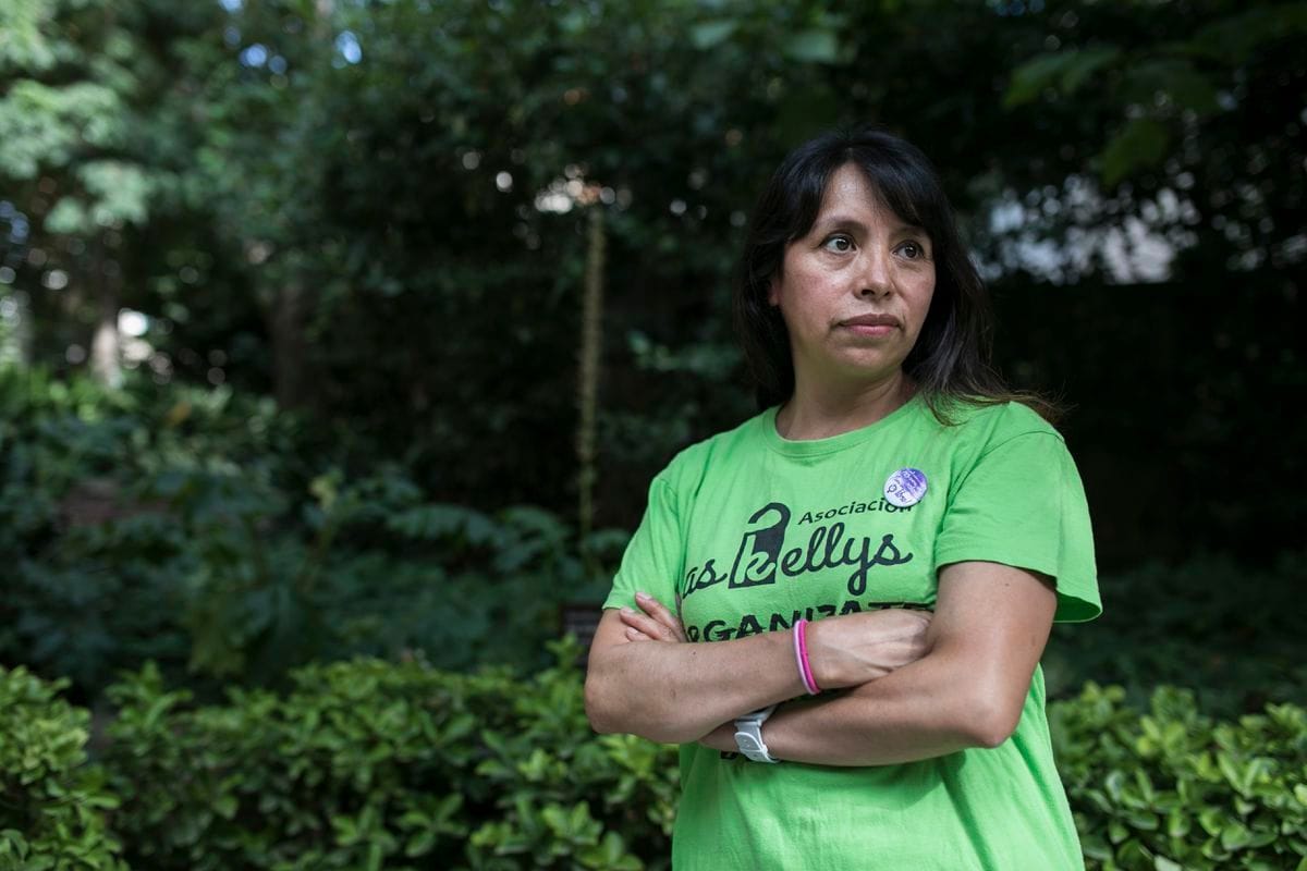 Las kellys estamos curadas de espantos. Sabemos muy bien q pie calzan los políticos y veíamos venir lo q al final ha pasado.💁🏻‍♀️
Es x ello que este verano decidimos emprender una campaña en goteo para lograr fondos y fundar una central de reservas que nos adentrará en Mundo Limpio.