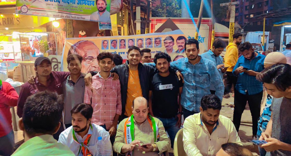 YouthBhiwandi's tweet photo. सदस्य नोंदणी अभियान चलाया गया वंजरपट्टी नाका पे शुरुआत की गई और लोगों का अच्छा प्रतिसाद मिला @Jayant_R_Patil @Awhadspeaks @MahebubShaikh20 @mahebub_shaikh9 https://t.co/AVTOD6G1Tl