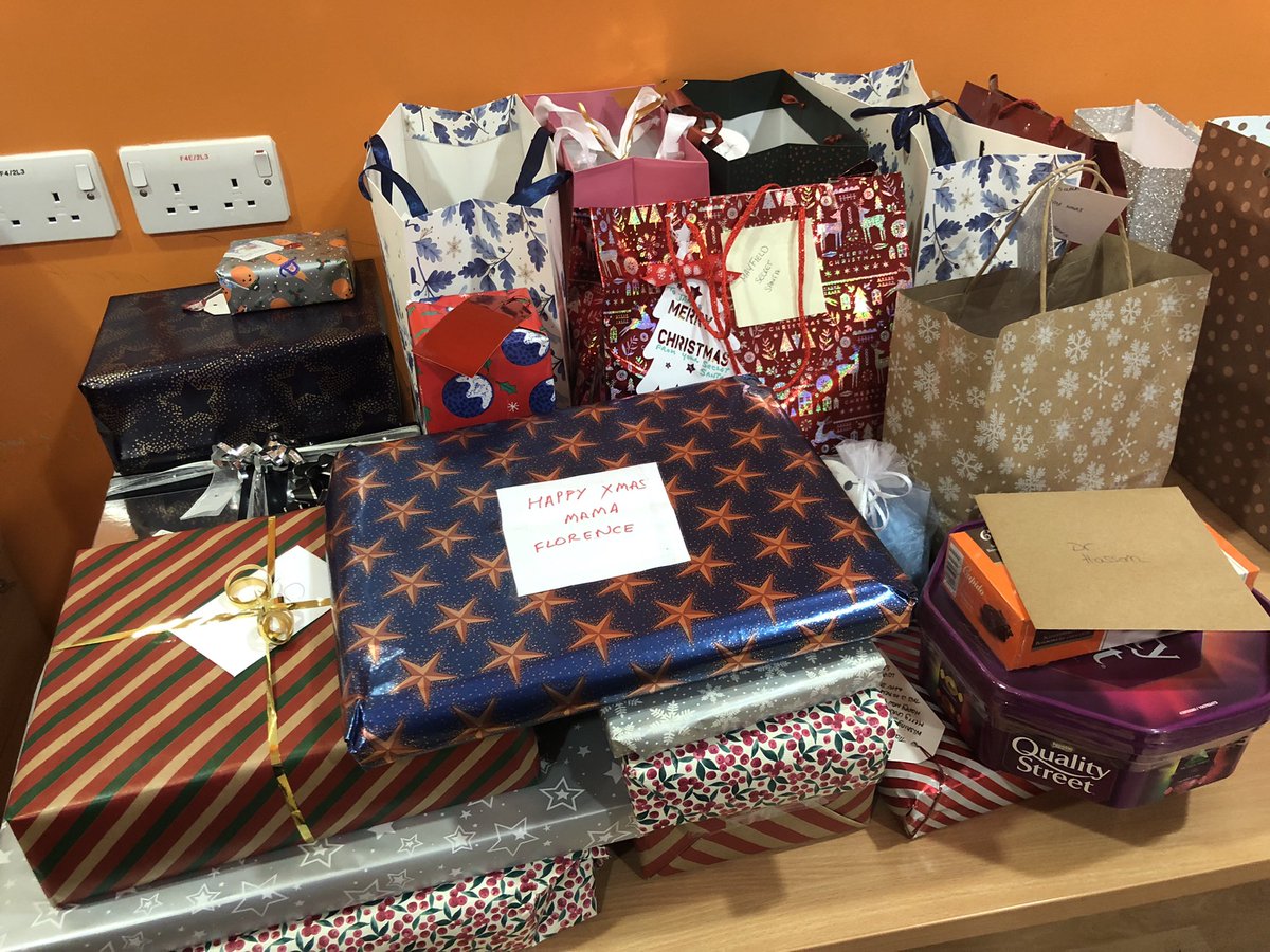 Merry Christmas Everyone. Wished you all the best Christmas 🤶🏻 this year! Happy Holidays to you and from our many Secret Santa! 

#UpInTheTower #TweetsfromtheTower #TheTowerWardWay #ChristmasCheers #HappyHoliday #Christmaslove #NHS #BCH #NELFT