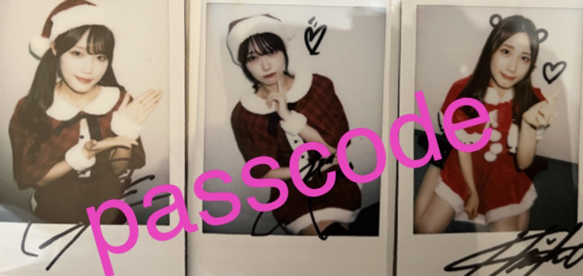 doragon_3's tweet photo. クリスマスに届いたサンタコスチェキ🎅
#passcode_kaede #passcode_nao #passcode_hinako https://t.co/1nX6QwBh8o