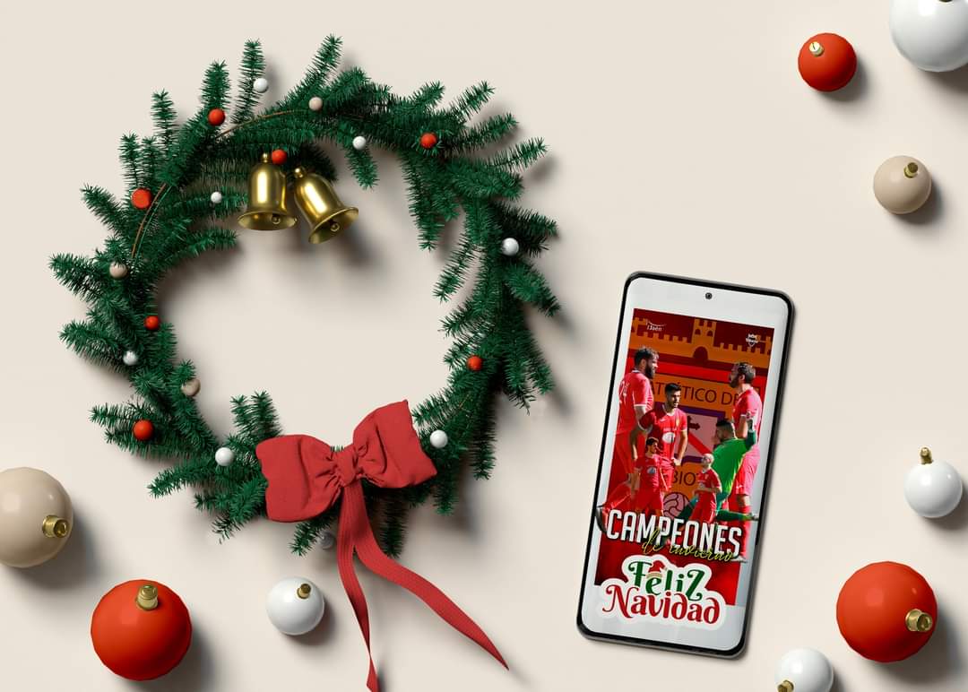AtcoSabiote's tweet photo. 🎅🎄 ¡FELIZ NAVIDAD, ROJILLOS!

No os podemos felicitar estas fiestas de mejor manera que con el cartel conmemorativo de nuestro Campeonato de Invierno.

Aún no hemos ganado nada, pero el camino está siendo maravilloso.

#Fútboldeverdad https://t.co/baPCuLAIfD