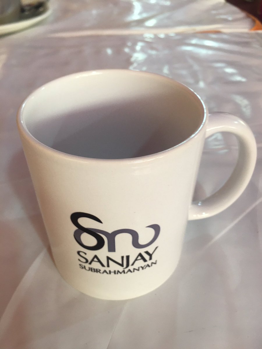 IyerJanardhan's tweet photo. 1st to buy SS Mug from the Counter….
For the record….. I was the 1st person to buy the TShirt, tooo
@sanjaysub @bhargaviimani
#sanjaysabha #FirstisBest #madnessunlimited #coffeemug #Merchandise https://t.co/nOIRrC4cUq