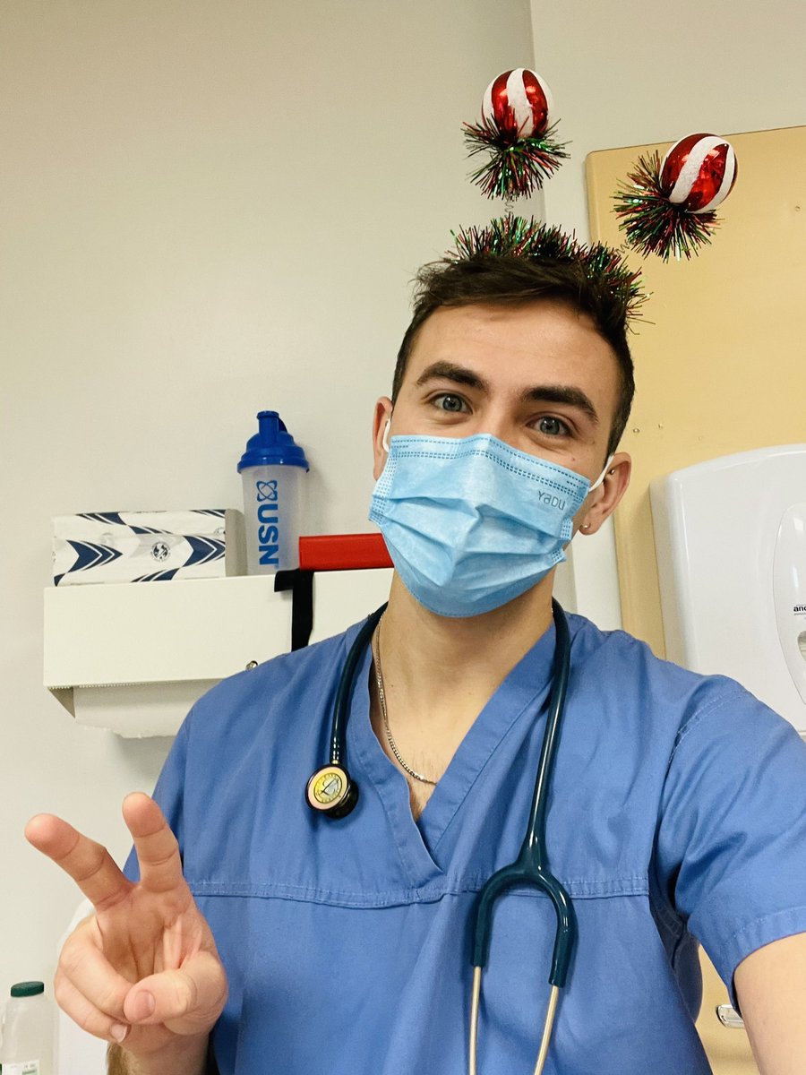 Merry Christmas from Neonatal ICU!! 👶🏼 xox