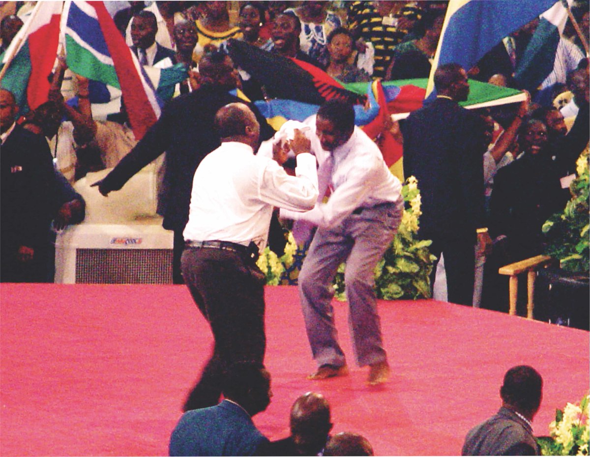 WinnersWLD's tweet image. Thanksgiving is what graduates into praise; your sincere appreciation of what God has done for you will always culminate in a hearty celebration of His awesomeness. You cannot praise God sincerely and acceptably until you are first thankful unto Him. 
#TBT