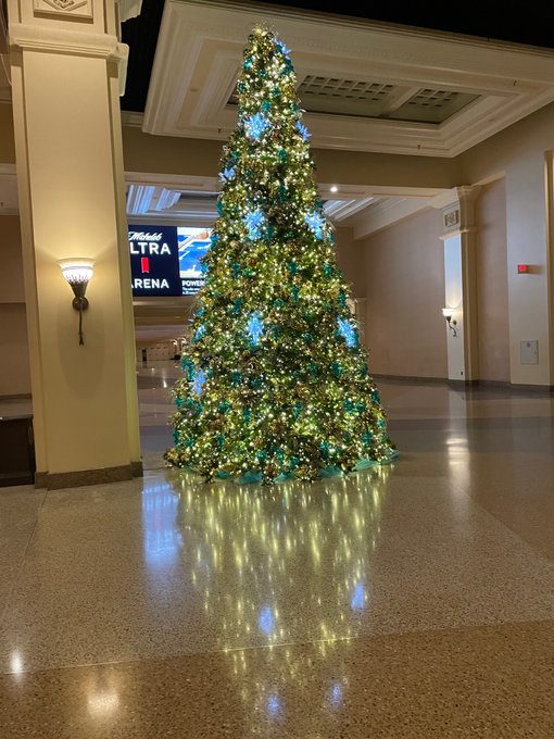 Merry Christmas and happy holidays everyone! I really appreciate all the follows and support so far it&rsquo;s