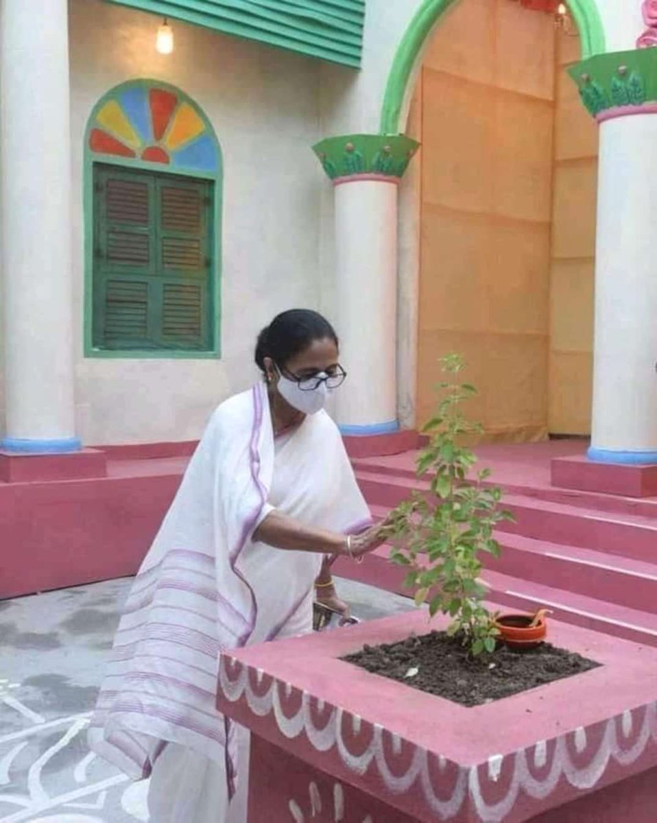 Sbhi to Tulsi  pujan diwas ki hardik subhkamnayein