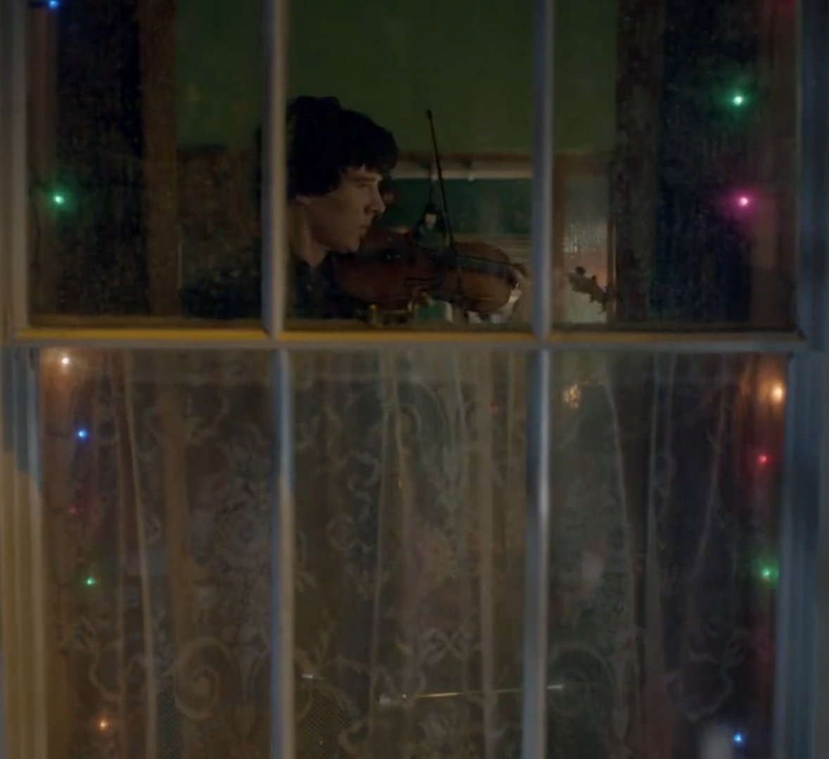 💭 (@sherlockcomfort) on Twitter photo 