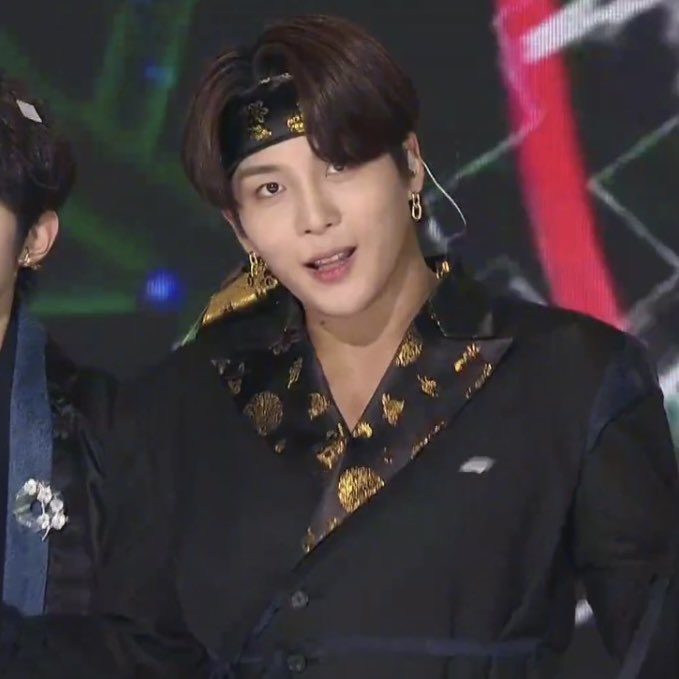 cjhflix's tweet photo. everybody wants choi jongho from ateez https://t.co/6ocPDVkzki