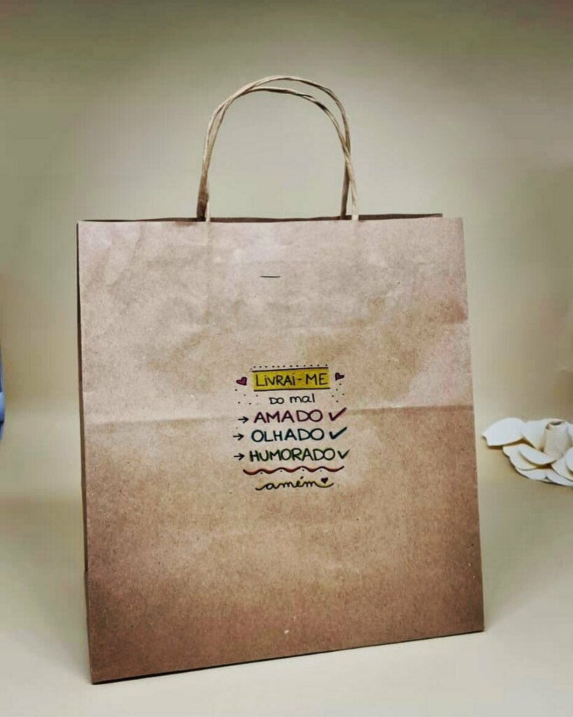 aedesousastore's tweet photo. 🚨ALERTA SPOILER🚨

Imagina poder dar um presente e personalizar até a sacola!!!! 😍😍😍😍

2022 chegando com novidades ! 😍

#sacolaspersonalizadas 
#sacolakraft 
#personalizados https://t.co/y8kL38KK9L https://t.co/DoCBCPsFSW