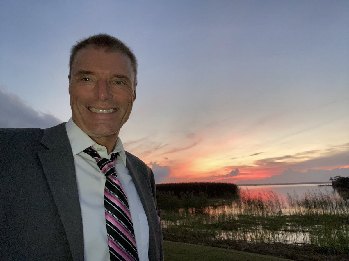 AstroDJrocks's tweet image. Always on the go this time of year but sending holiday vibes- Merry Christmas all! @FalFather @jimmyjamny @melnmor @DeeboF22 @EvCoRadio @Babchik @MadDogRadio @JudgeTorre @FalQueen @mushwear