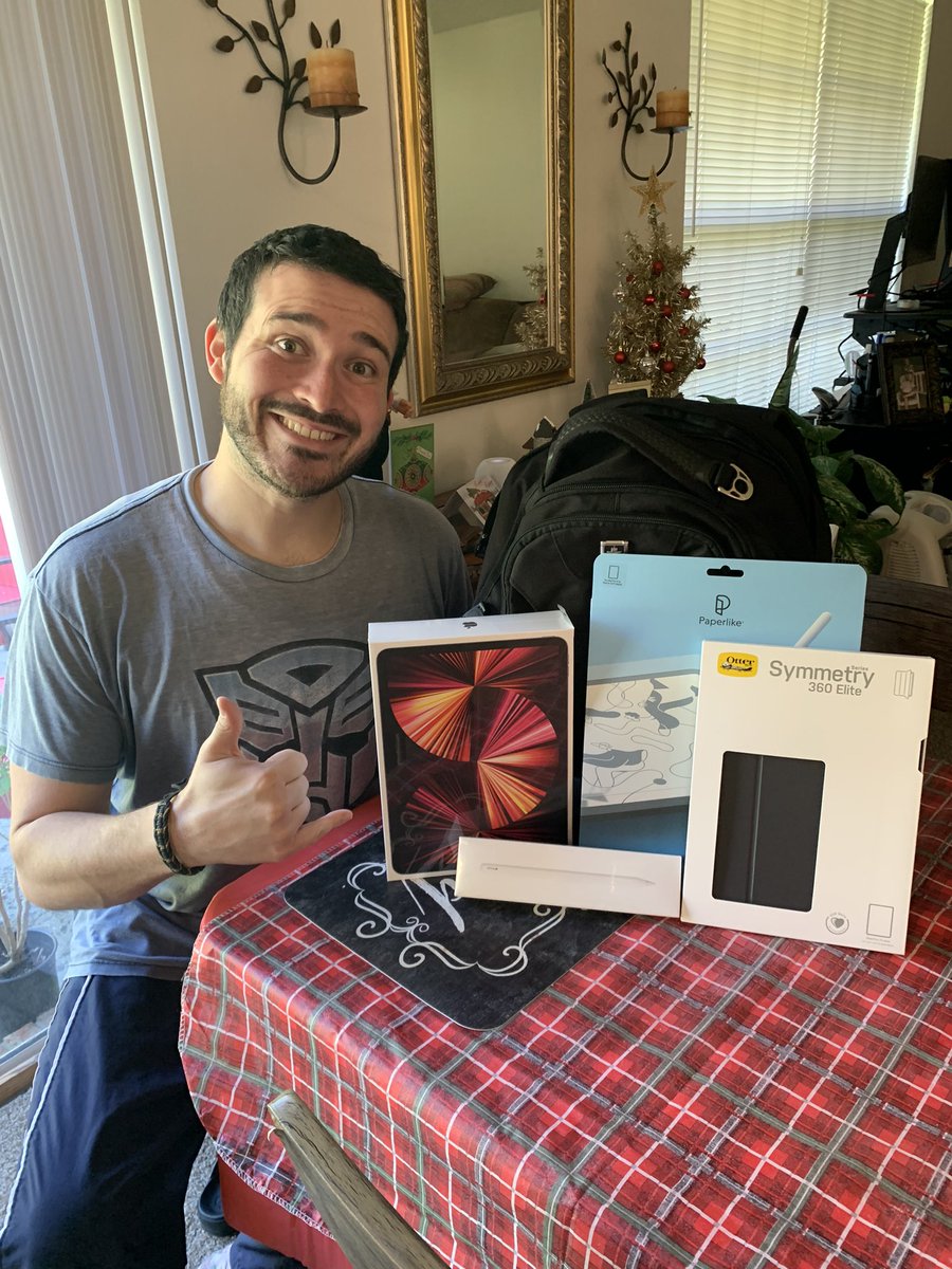 beastmastersage's tweet photo. Finally got the tools that I need for @Procreate! But before I get ahead of myself I should start practicing first before I continue making my comic

#MerryChristmas and a happy new year amigos 🎄🎄🎄🎄🎁🎁🎁🎁

#MakingComics #Procreatetools #ProCreate https://t.co/OQArcsD3Ay