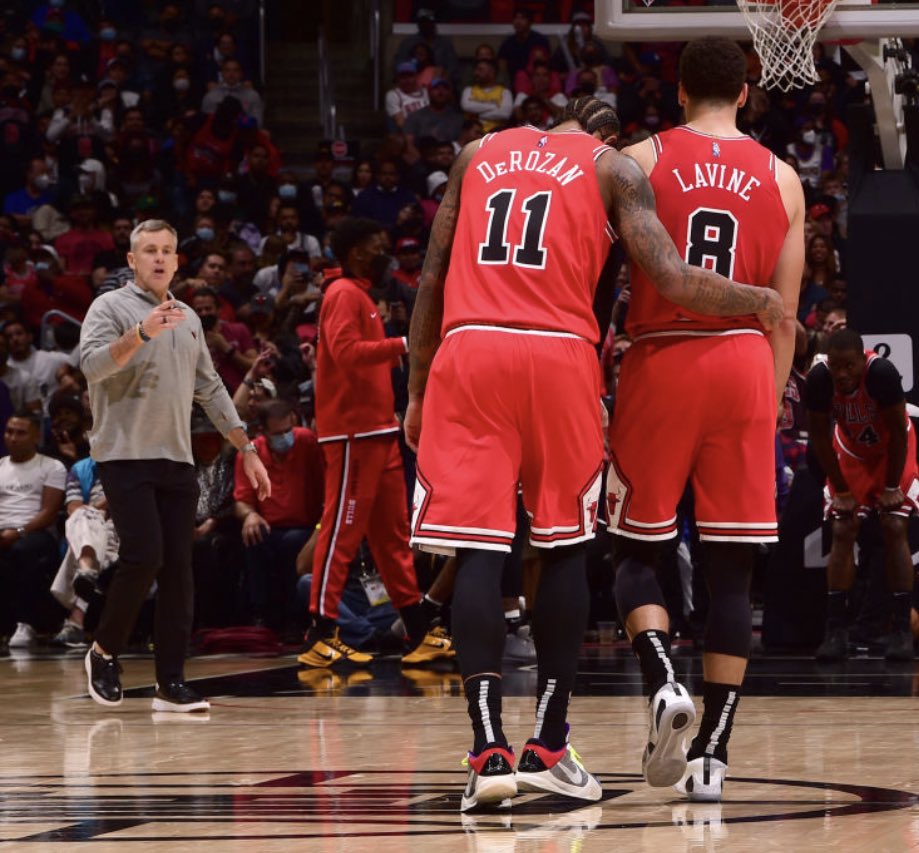 FamousNick123's tweet photo. #DeMarDeRozan #ZachLavine
#NBAAllStar https://t.co/MZikQ0bpkT