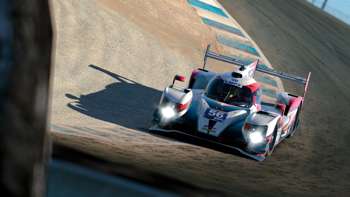 TotalDownforce's tweet image. Wishing everyone a Merry Christmas from all of us at Total Downforce!