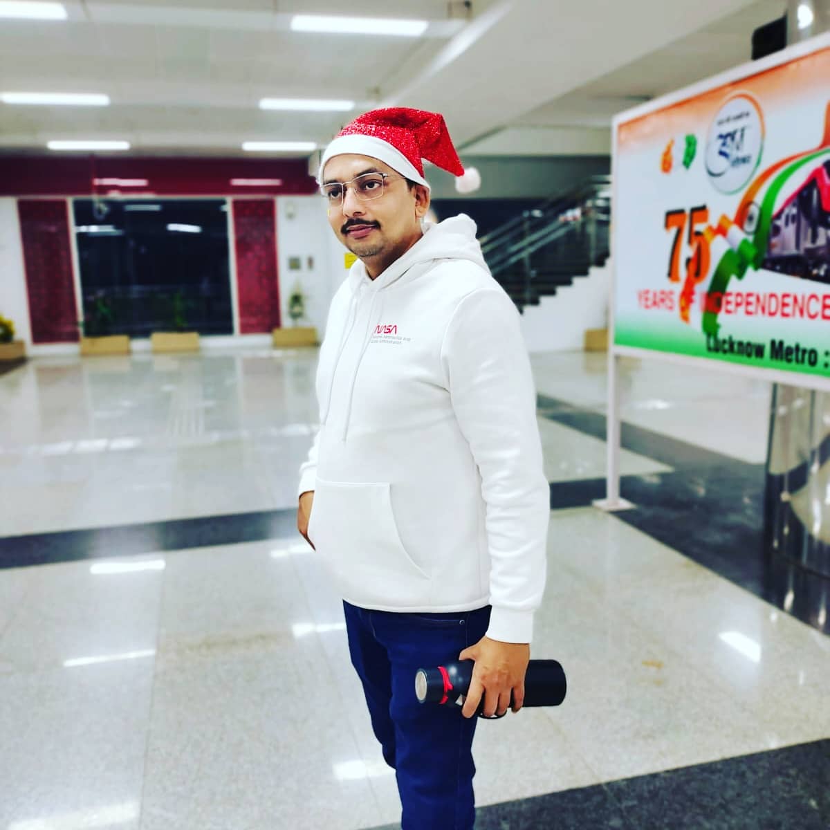 Satyamnigamkvs's tweet photo. Merry Christmas 🎄⛄ https://t.co/nzSNs54IQV