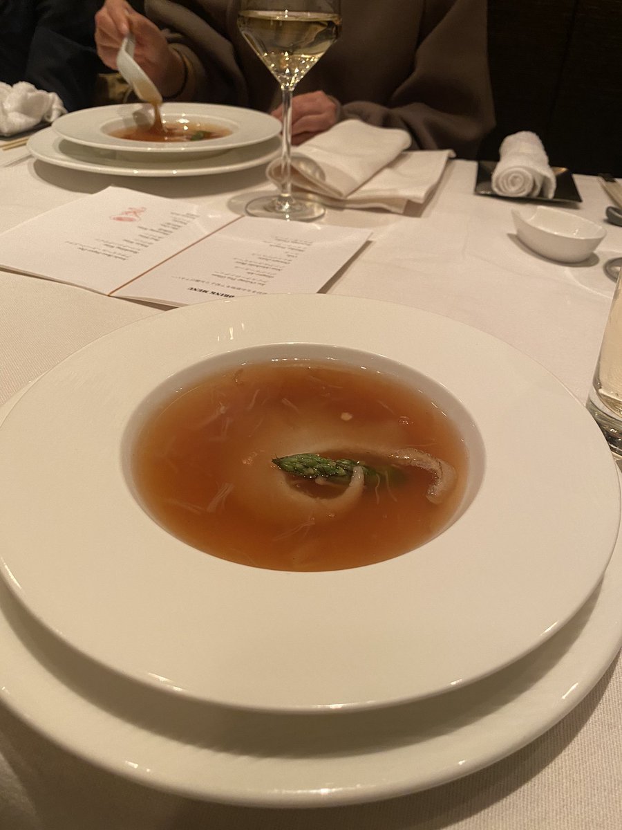 ふかひれ、うまい。