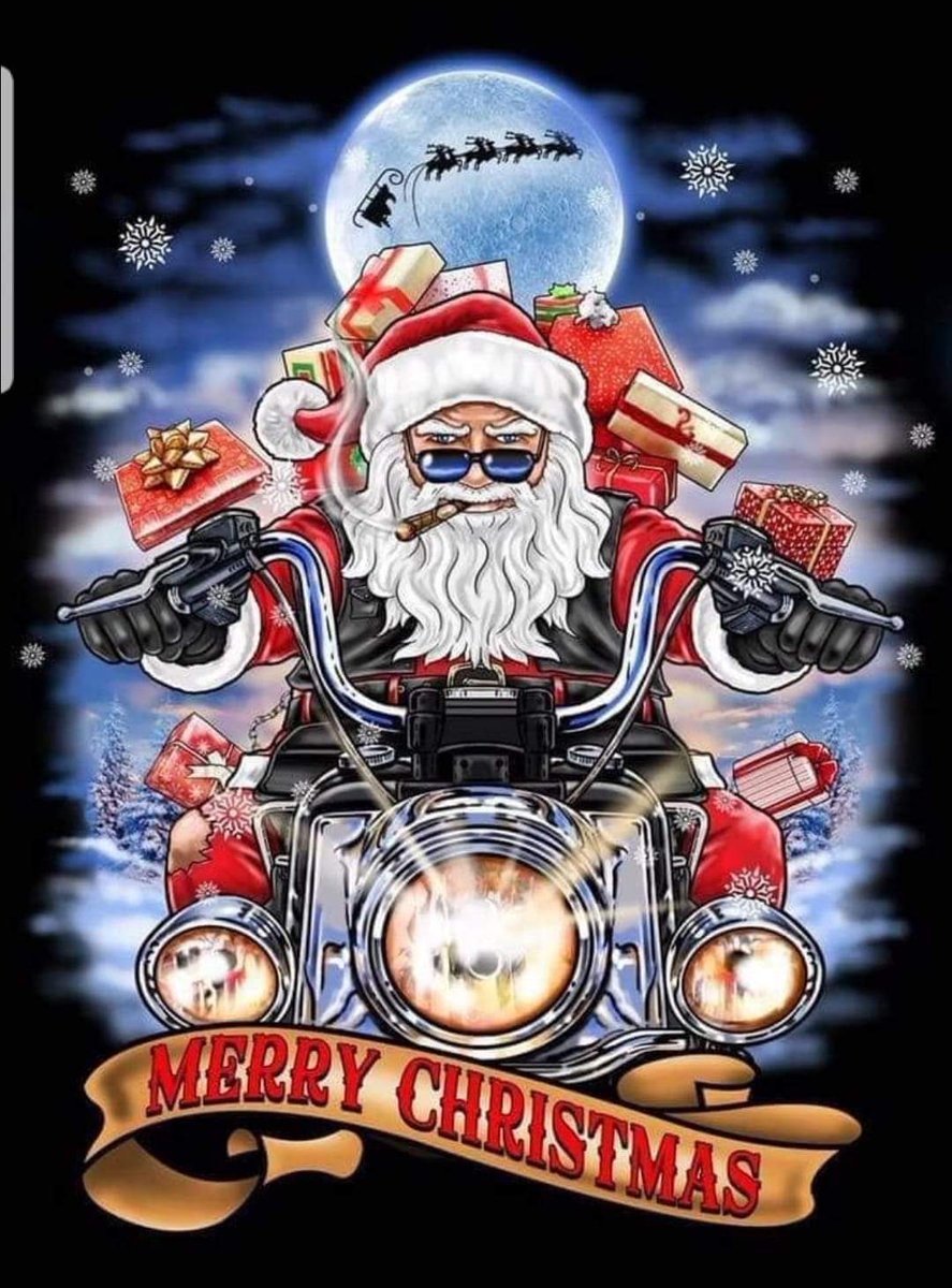 KiberMoon's tweet image. Merry Christmas to all!  Enjoy the holidays and cheers 😘🍻🎄