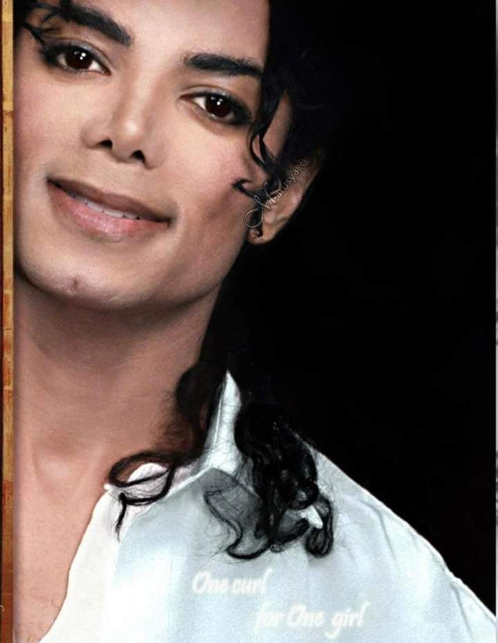 MONYAMJ1971's tweet photo. Merry Christmas https://t.co/Mt6DmyvTKa