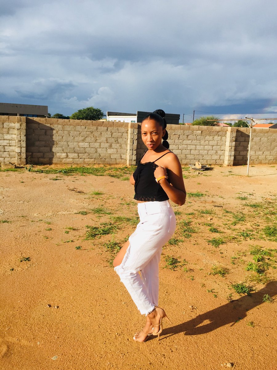 KModubi's tweet image. 