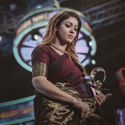 ntharadevotee's tweet photo. Admire U❤Forever 💯❤
My Ladysuperstar😎
#18YearsOfNayanism https://t.co/sPcM9nTRfd