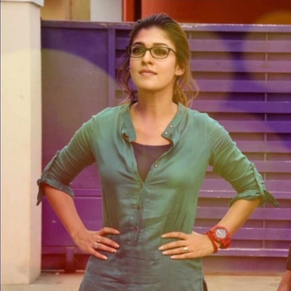 Nayantharian's tweet photo. LOVE YOU FOREVER 😍 💗 💓 💛
#ladysuperstar #Nayanthara #18YearsOfNayanism https://t.co/4LiCZl7W41